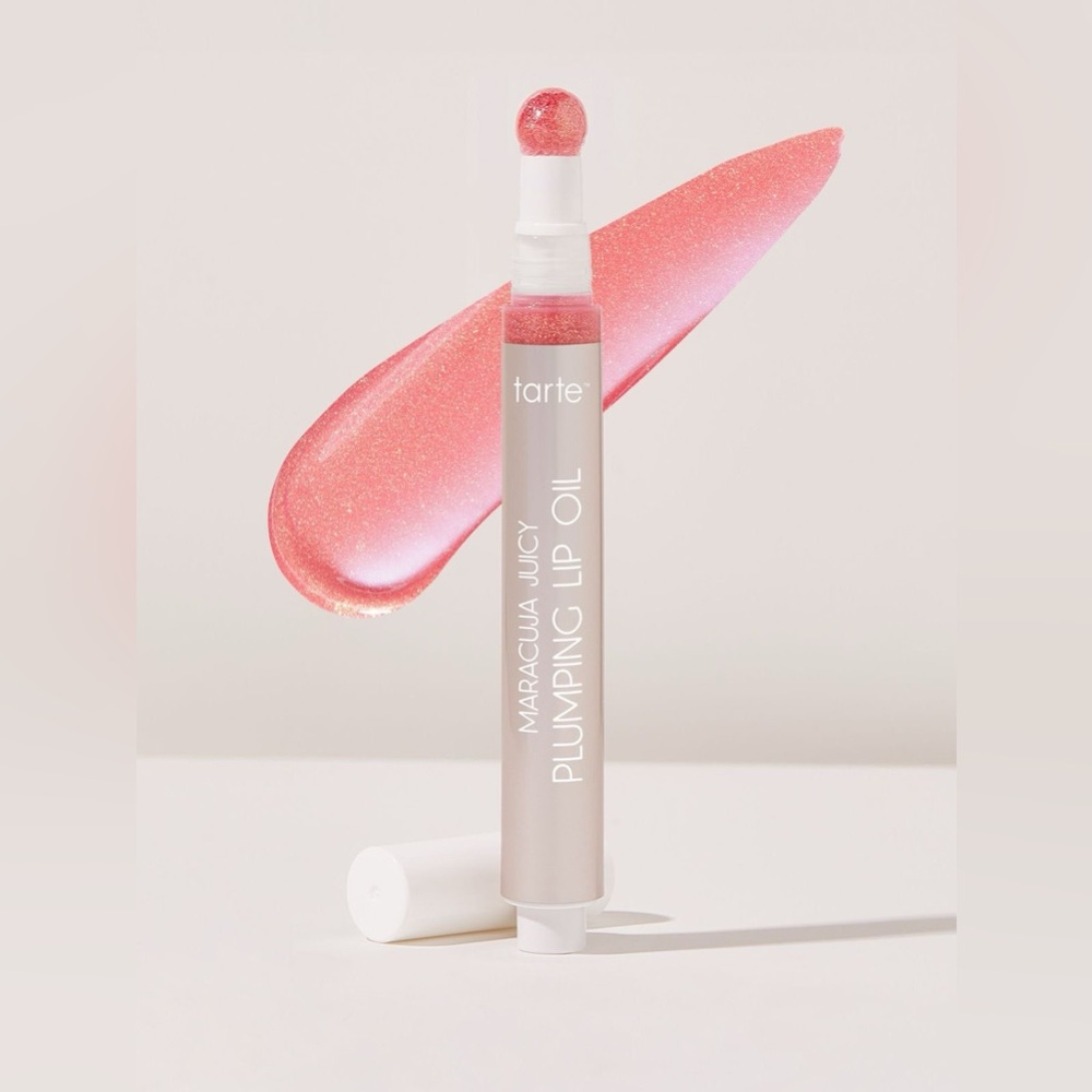 Tarte Maracuja Juicy Plumping Lip Oil in Shimmering Rose